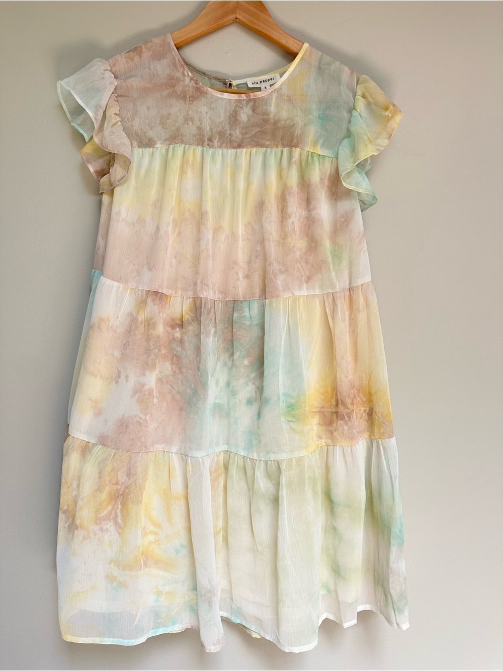 blu pepper Pastel Tie‑Dye Ruffle Sleeve Tiered Dress Women’s Small NWOT - Picture 1 of 13